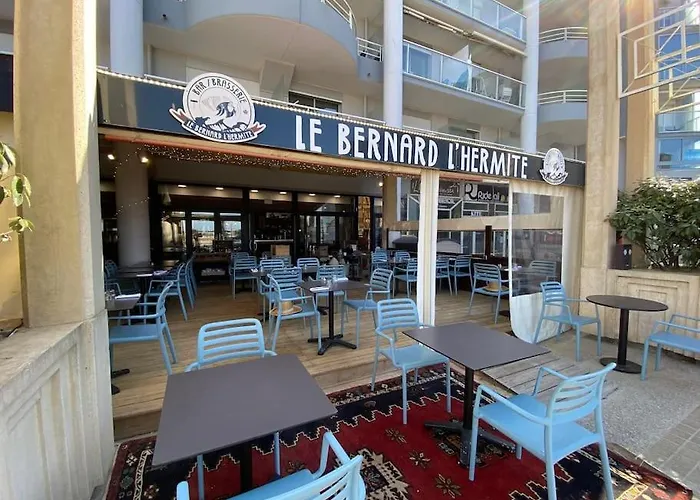 Face Les Oceanides 公寓